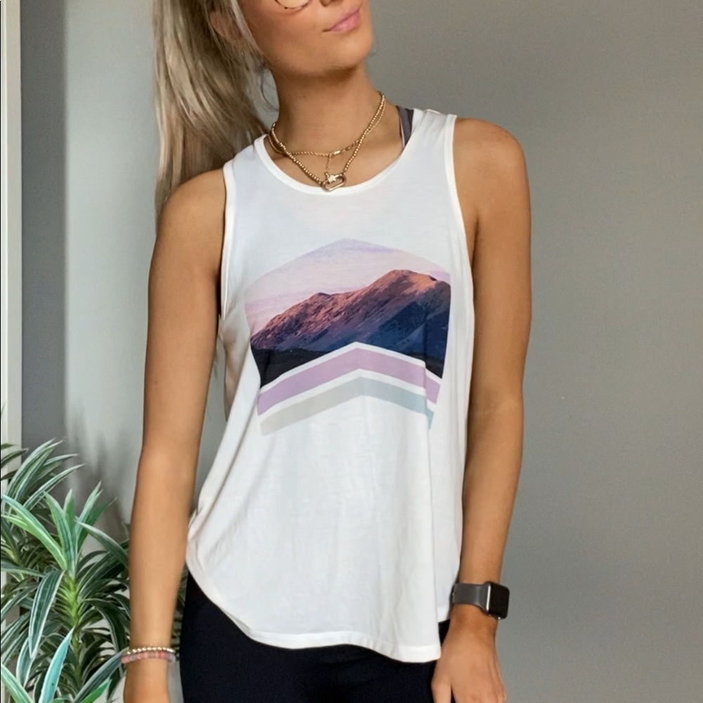TARGET NWT workout tank!!
